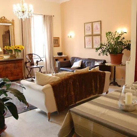 Bed and Breakfast Coup De Coeur 4*